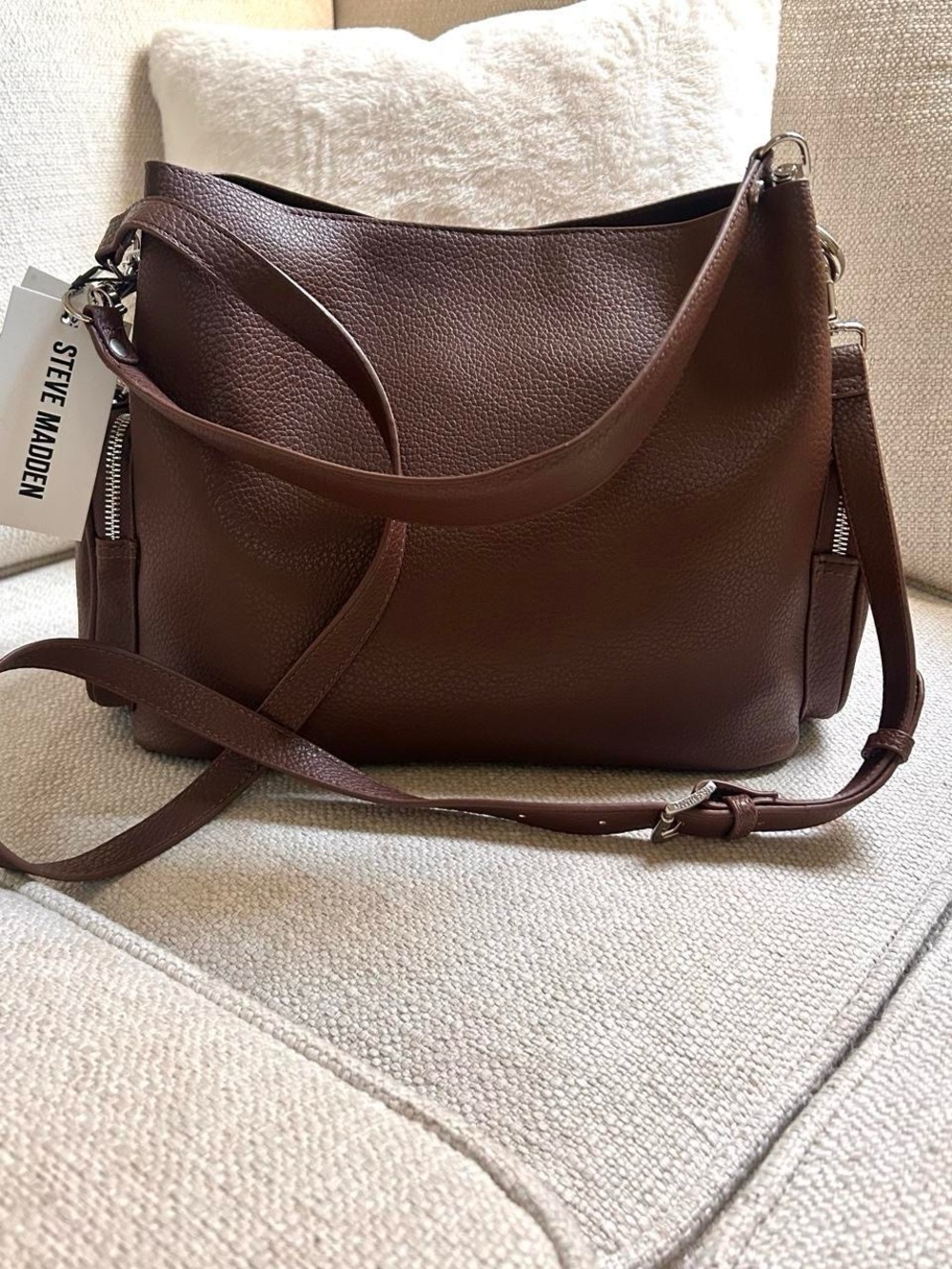 Steve Madden Viral Pebbled Brown Shoulder/ Crossbody Hobo Bag - Picture 3 of 5